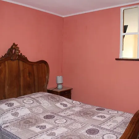 Apartment Location 5 Place Des Moulieres *